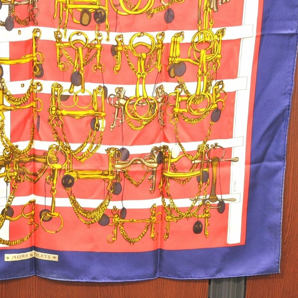 Authentic HERMES Carre 90 Scarf "MORS&FILETS" Silk Blue - Picture 6 of 13
